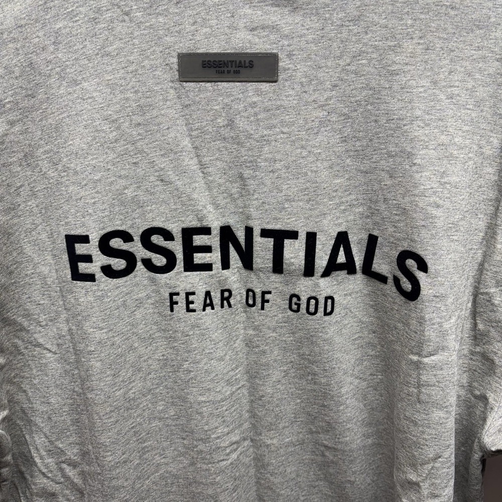 Fear of God Essentials T-Shirt NWT Mens Large Gray Logo‎ Oversized Short Sleeve